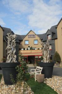 Budova, kde se hotel nachází