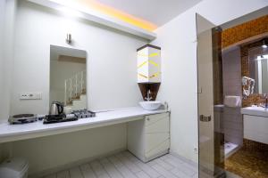 Koupelna v ubytování Element Suites