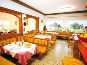 Restaurace v ubytování Pension Unterburg