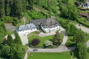 Vedere de sus a Villa Schwarzwald