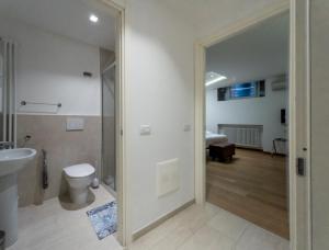 Koupelna v ubytování RRRapido Holy Suites and Rooms - Via Sardegna