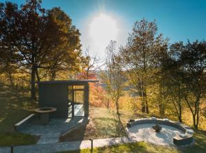 Zahrada ubytování AHA Cabin