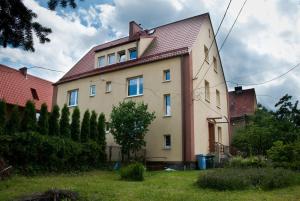 Afbeelding uit fotogalerij van Guest House Wanda in Wałbrzych