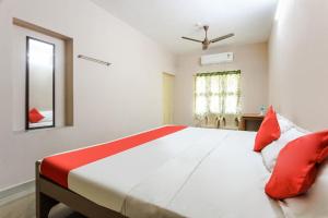 Postel nebo postele na pokoji v ubytování ADP Cottage