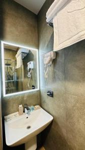 Marrone Hotel Tsaghkadzor的一间浴室