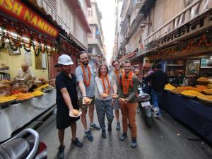 入住Jaipur The Lodge B&B的客人