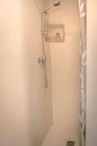 Ένα μπάνιο στο Casita en barrio de pescadores +21 φωτογραφίες