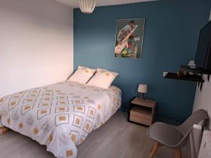 Postel nebo postele na pokoji v ubytování Appartement calme avec vue