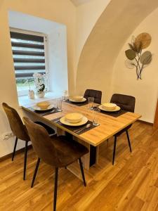 Posezení v ubytování Ferienwohnung in Mixnitz-Bärenschützklamm 2