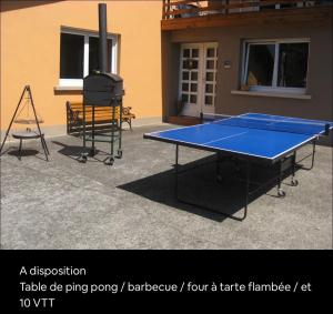 Stolní tenis v ubytování Le Wineck nebo okolí