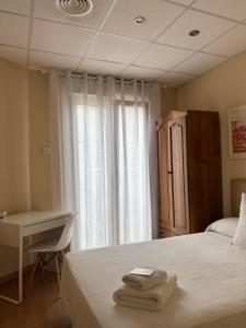 Afbeelding uit fotogalerij van Hotel Restaurante El Colono in Gallur