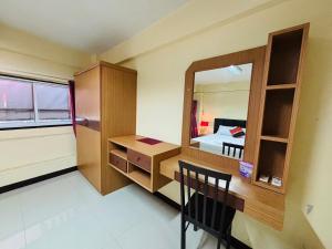 O bucătărie sau chicinetă la SERISIAM Family Room
