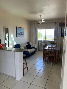 Gallery image of Lindo Apto Frente Praia 4 Cond Dom Felippe in São Lourenço do Sul +14 photos