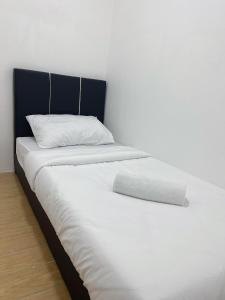 Postel nebo postele na pokoji v ubytování Highrise Haven
