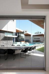 Ảnh trong thư viện ảnh của Racquet Retreat by Noosa Secret Destinations- Short Walk to Hastings Street ở Noosa Heads