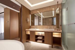 Koupelna v ubytování Daegu Marriott Hotel