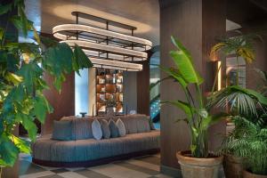 Posezení v ubytování The Westin Madrid Cuzco