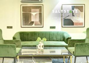 Posezení v ubytování Saltstayz Select - Pitampura