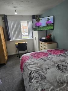 Billede fra billedgalleriet på A cosy room with a king-sized bed & Netflix TV i Birmingham