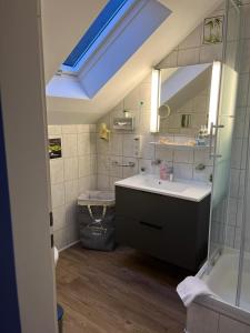 Koupelna v ubytování Hotel Rosmarin