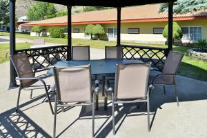 Patio nebo venkovní prostory v ubytování Fremont Inn