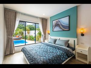 Postel nebo postele na pokoji v ubytování Oasis 4BR Private Pool Villa in central Ao Nang