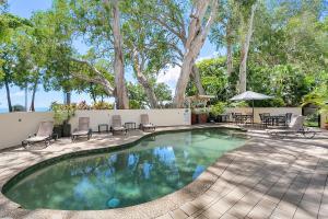 Gallery image of On Palm Cove Beachfront Apartments in Palm Cove