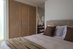 Andronis Arcadia Hotel客房内的一张或多张床位