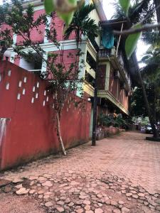 Tòa nhà nơi nhà trọ tọa lạc