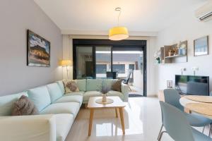 Mil Palmeras Beachfront Blissにあるシーティングエリア