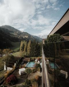 Nespecifikovaný výhled na hory nebo výhled na hory při pohledu z hotelu + 37 fotografií