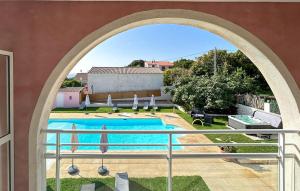 Πισίνα στο ή κοντά στο Gorgeous Apartment In Propriano +12 φωτογραφίες