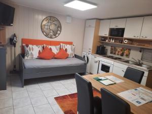 Kuchyň nebo kuchyňský kout v ubytování Ferienwohnung-Hajek