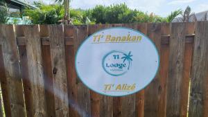 Certifikát, hodnocení, plakát nebo jiný dokument vystavený v ubytování Bungalows Ti Lodge Martinique - près de la plage avec jacuzzi privé
