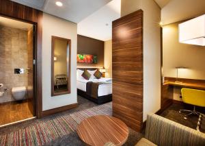 Postel nebo postele na pokoji v ubytování Holiday Inn Istanbul - Kadikoy by IHG