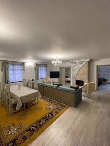 Gallery image of Holidays Home 4 You in Rădăuţi