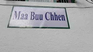 Un certificado, premio, letrero u otro documento en Maa Buu Chhen