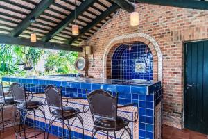 Imagen de la galería de Casa Galeana- Tropical 1-BD 1-WC Mountain Top Luxury Suite with Stunning Views, en Ajijic