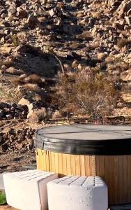 Fotografie z fotogalerie ubytování Stars on the Rocks - Pool, HotTub, FirePit, Boulders! v destinaci Joshua Tree