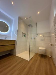 Koupelna v ubytování Modernes deluxe Apartment für 4 Pers in Kaarst Nähe Düsseldorf + 13 fotografií