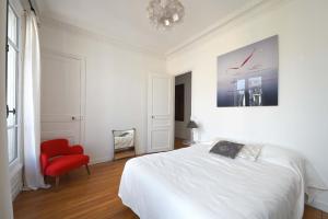 Luxury apartment at Auteuil