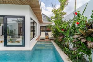 Bazén v ubytování Luxury Villa 2br In Canggu nebo v jeho okolí