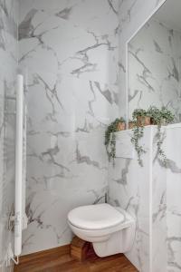 Salle de bains dans l'établissement 402 Suite Netter - Superbe Studio à Paris