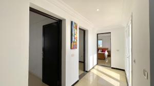 塔格梅斯Spacious 2-Floor Apt in Lavandolive Residence的相册照片