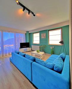 Χώρος καθιστικού στο Coroni Seasons Apart With Panoramic View +18 φωτογραφίες