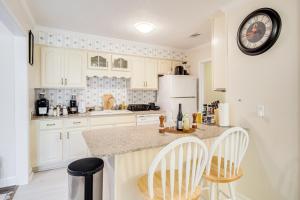 Fotografie z fotogalerie ubytování 2 Mi to Beach and AFB Family Home in Biloxi v destinaci Biloxi + 17 fotografií