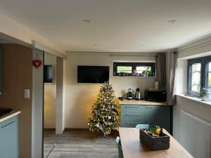 Kuchyň nebo kuchyňský kout v ubytování L'Impasse en Duo, appartement cosy 2 personnes avec SPA extérieur privé