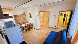 Kuchyň nebo kuchyňský kout v ubytování Appartamento in Monferrato di domInga