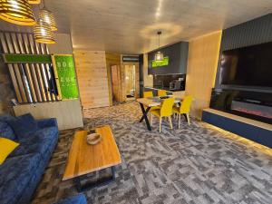 Χώρος καθιστικού στο Hrabušice APARTMENT resort G1