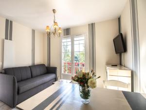 Gallery image of Apartment in Basque Country with Pool Access in Labastide-Clairence